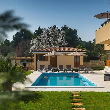 Tatil Evi Vatovac Tar-Vabriga