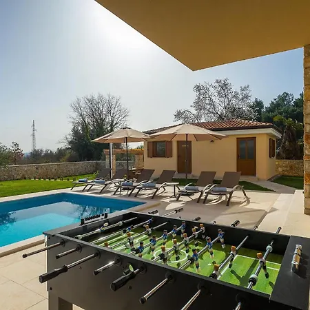 Vatovac Tatil Evi Tar-Vabriga